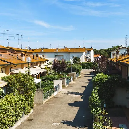 بيت للعطل Dullos' House