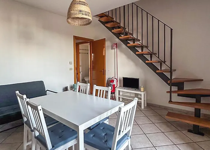 Dullos' House ليدو أدريانو